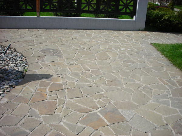 Мощение дорожек