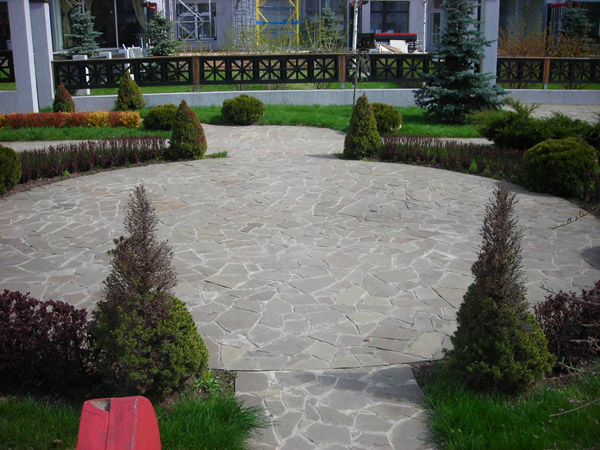 Мощение дорожек